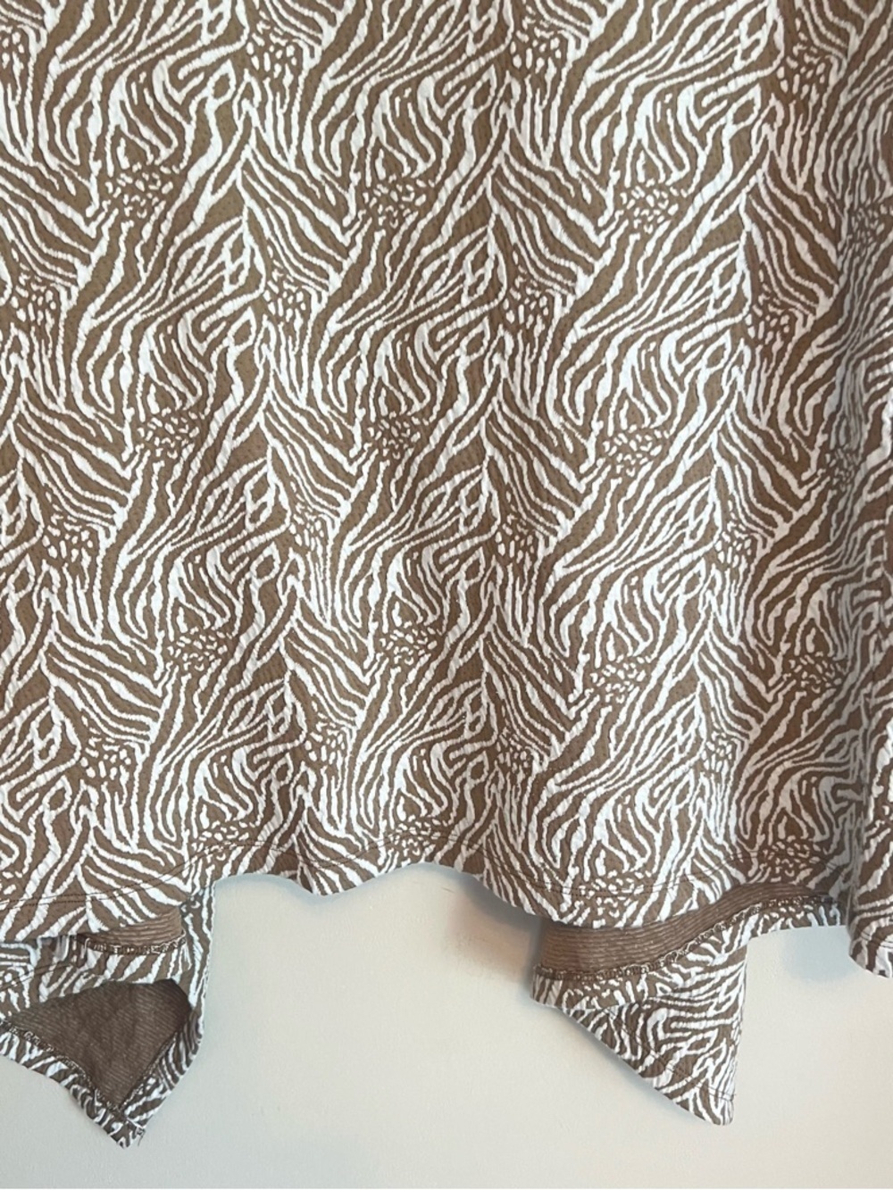KUT from the Kloth Taupe & White Zebra Patterned Open Front Sweater Cardigan - Picture 12 of 13